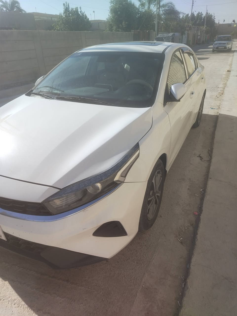 سلام عليكم سيراتو ٢٤ محرك ٢٠٠٠ فول مواصفات عنواني صويره *********** السعر ١٤٨ صبغياب وجاملغ
