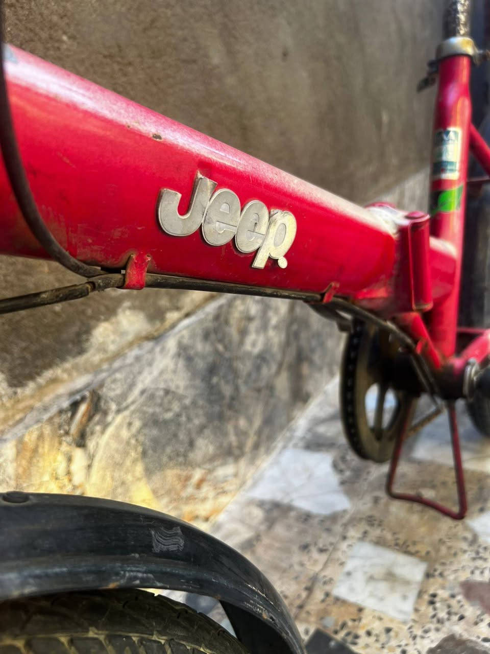بايسكل ماركه Jeep يطبك
للبيع العنوان البياع قرب تقاطع درويش
***********
