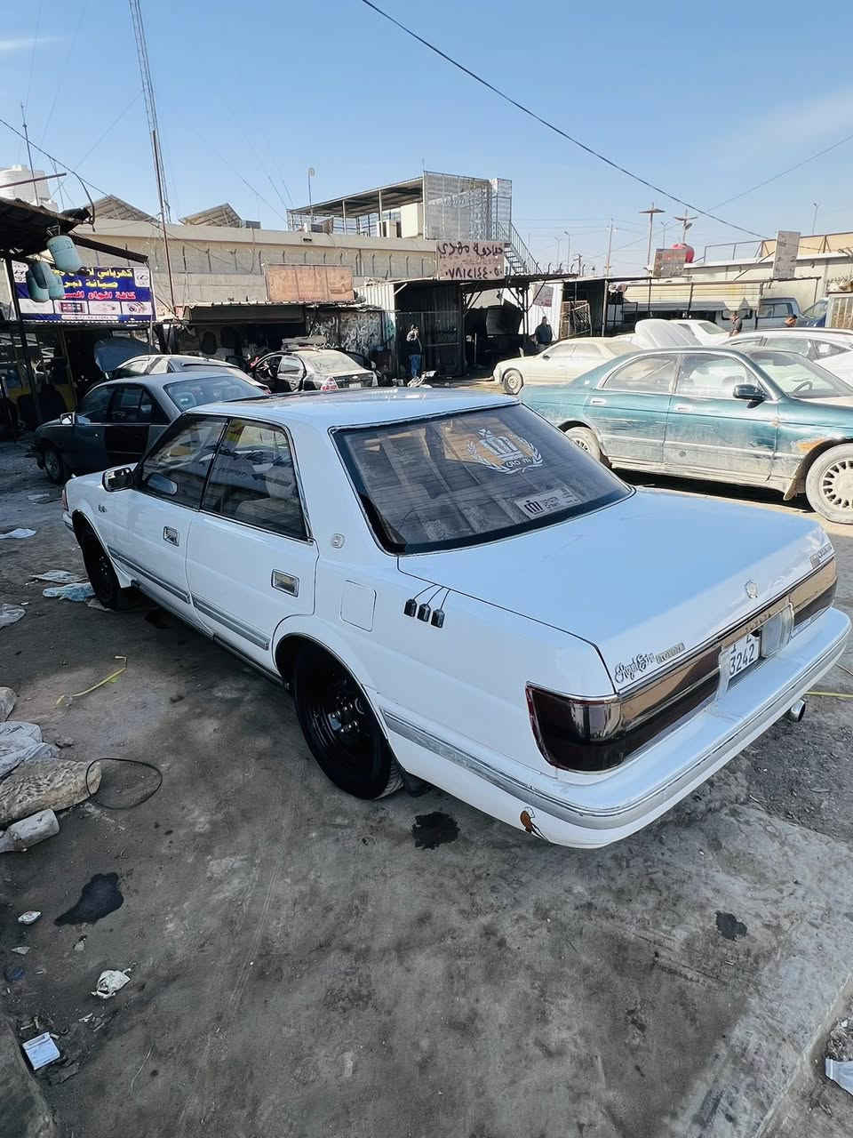 السلام عليكم سياره هارتوب البيع موديل 1987 مكينه وكير جدد حداديه حلوه تبريد ثلج رقم بغداد دولي مكان سياره بالنجف السياره مكفوله من كص ونقل جثه السعر55وبيها مجال اتصال فقط ***********
