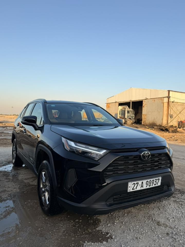 2023 TOYOTA RAV4 LE  
    
اللون :- اسود    
الموديل  2023
سعة المحرك :- 2.5 
المسافه المقطوعه  32800Mi 
عدد المقاعد :- 5 مقاعد 
موصفات السيارة :-XLE 

الإضافات ##👇
شاشه كبيره
وَيْل 17
كامره
تحكم سرعه 
تحكم مسجل 
كراسي كهرباء 
رادار امامي 
فرش جلد بيجي 
لايت زينون

والمزيد من الإضافات 
السيارة مرقمه معوقين ذي قار 
للأستفسار ***********

       🚗  حادث السياره تقرير غرق شغاله
