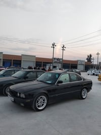 بي إم 525 • ١٩٩١ • مكينة مسكر عدل