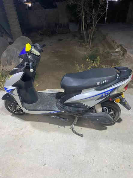 دراجة شحن سكنس موديل 20الدراجة نضيفة معنىة الكلمة السعر 425 وبيهة مجال لشراي رقم الهاتف ***********
