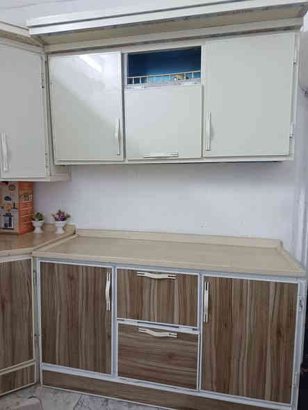 كاونترللبيع كله مرمر 7قطع سعر 600وبي مجال عنوان حي الميلادطريق جنه لاتصال برقم ***********
