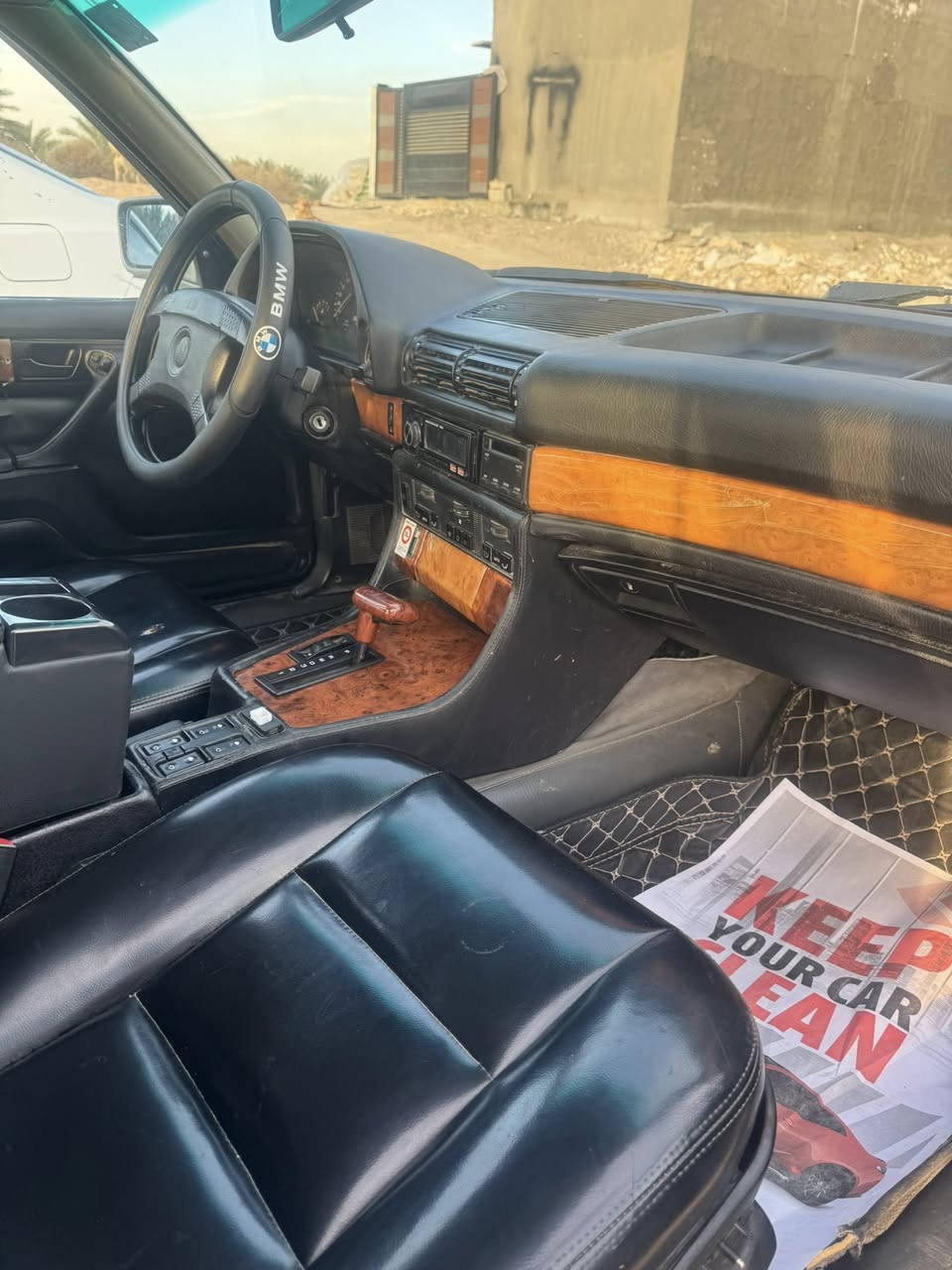 بي ام موديل 1993 وارد يابان كير محرك ميكانيك كهربائيات خير من الله مكانها بغداد تراي وين مايعجبك 
السعر 45 
بغداد الدوره 
***********
