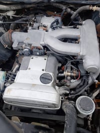 يوجد مكينه ثنين ونص كامله شرط تشغيل وبعدها بل وصل مال حمدان 0776784427...