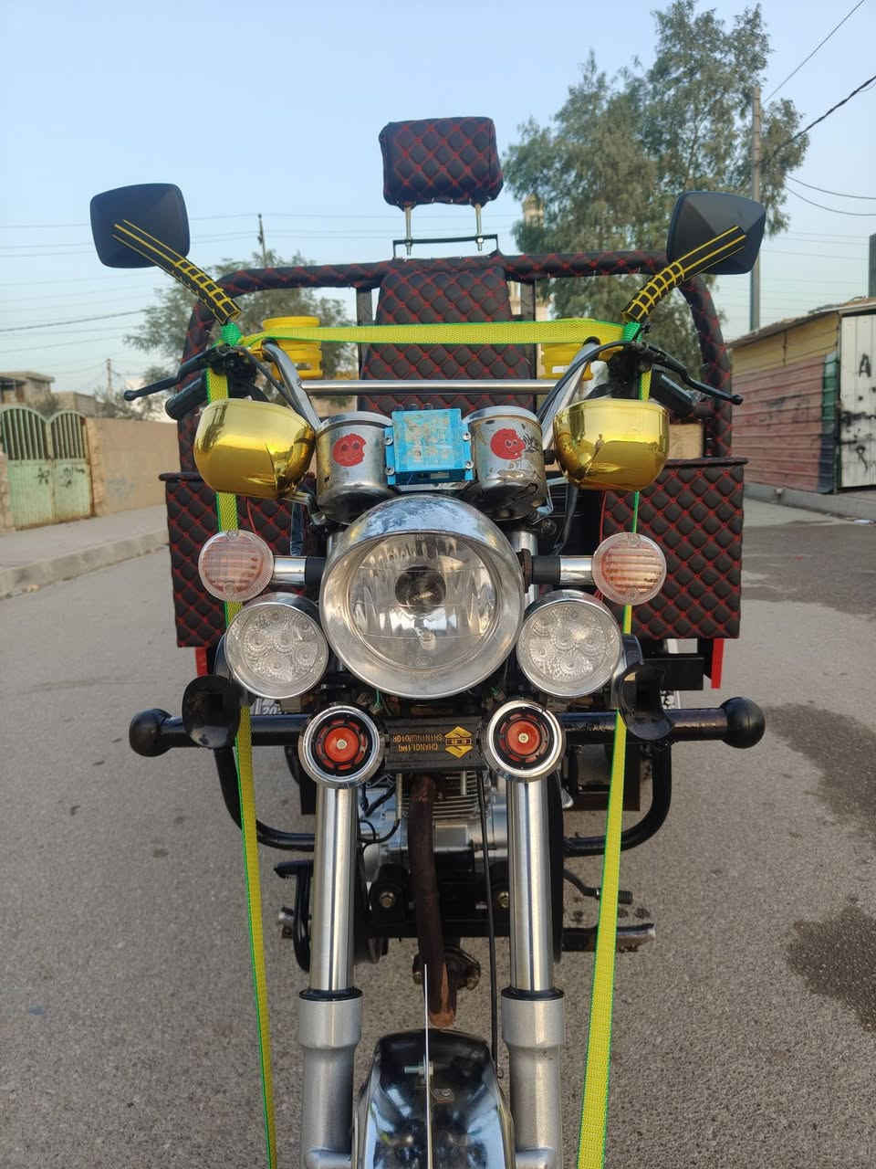 سلام عليكم ستوته للبيع 2021 محرك 22 محرك ركبه شرط منفيس بيه وبليته تخم تاير جديد جوبلس كهربائيات سلف كله شغال ستوته يرادلها شاغول  ماطور جاهز سعر 
مليون 275 بيه مجال قليل شري يخابر 
***********
