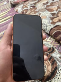 ايفون 17 بر ماكس نضافه ميه جديد ويا الملحقات وصله وكفر وكرتونه عدد شحن...