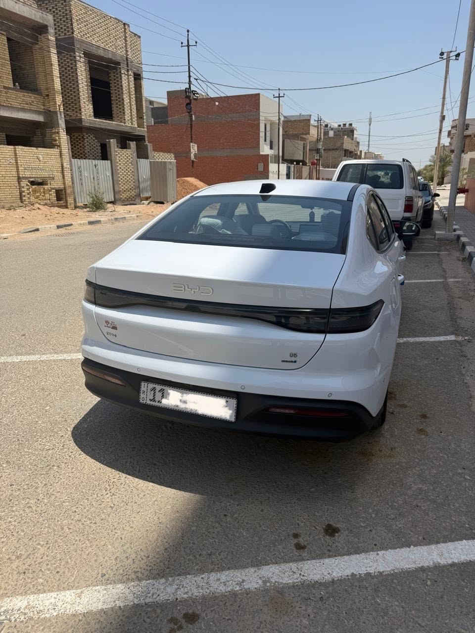 بي واي دي سيل 5 (Byd Seal 05)
ماشية 6000 كم
فول مواصفات
مكفولة كفالة عامة

المواصفات:
فتحة سقف
13 كاميرا
فول حساسات (امامي + خلفي)
رادارات جانبية
كرسي السائق كهرباء
ويل كب
شاشة كبيرة
اوتو بارك
اوتو ستوب (توقف ذاتي)
اوتو درايف (قيادة ذاتية)

السعر 23،500 مليون
مكان السيارة النجف
رقم صاحب السيارة 
***********
