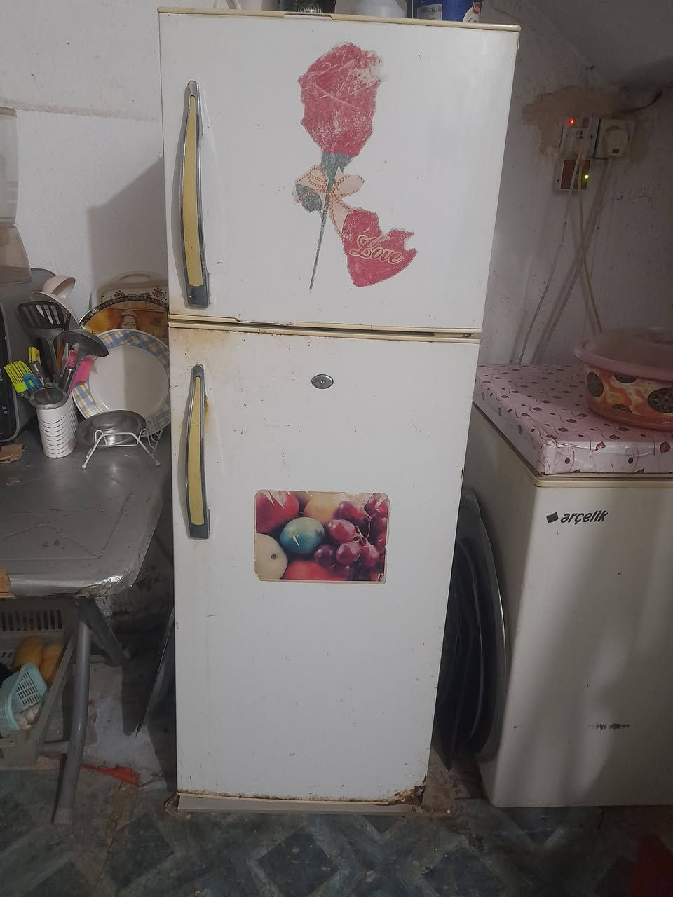 #للبيع
ثلاجه نظيفه فول تبريد +تجميد ع الفحص  125وبيها مجال مال بيت المكان حي الحوراء للأستفسار أكثر *********** أتصال+واتساب
