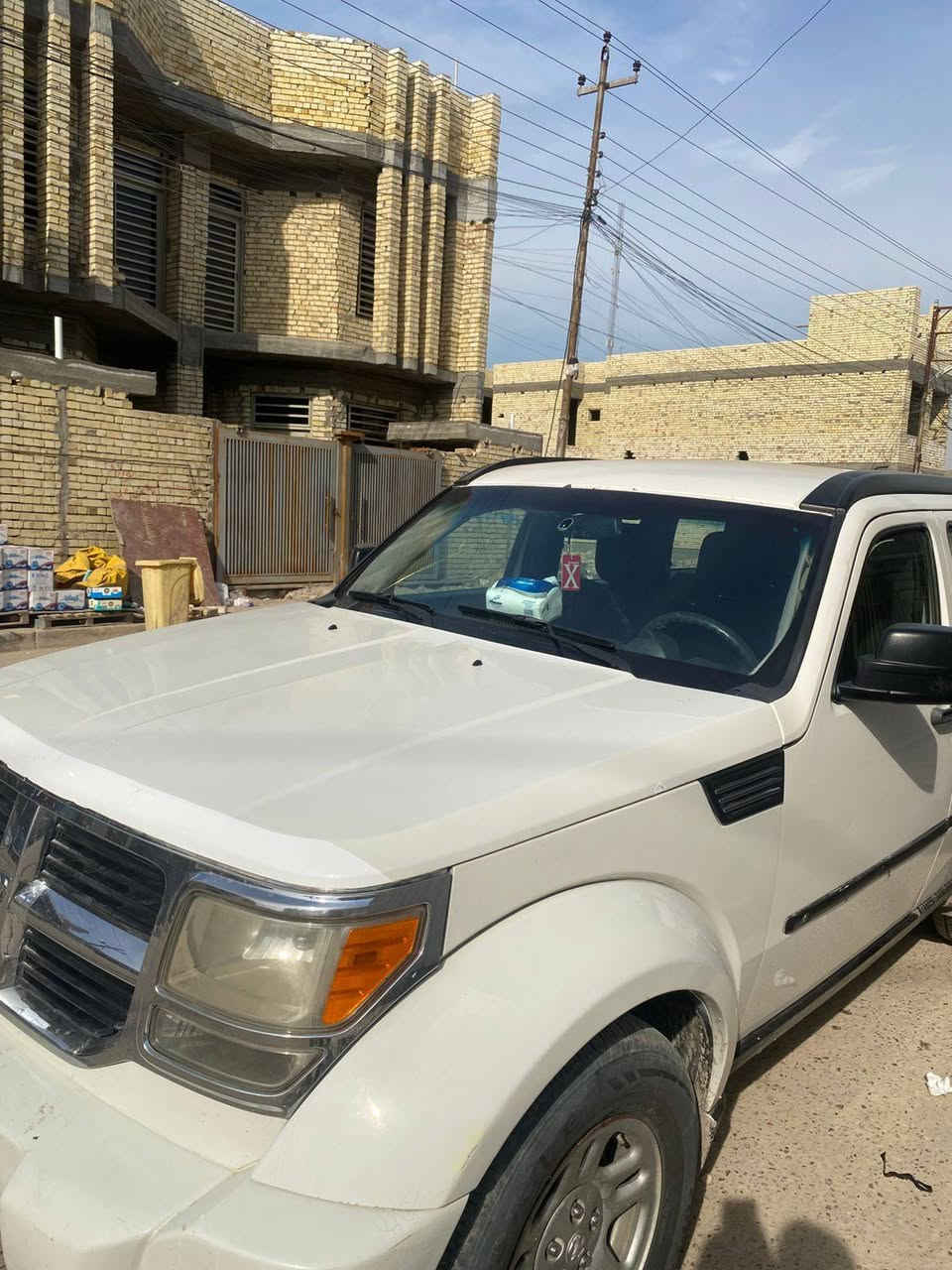 ..دوج نيترو ٢٠٠٨ للبيع.اوالمراوس السيارة عليها دامت كاملة.مكاني بغداد الدورة .قطع صبوغ，بدون حادث. ***********
