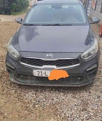 فورتي موديل ٢٠٢١ أمريكي مكانه بغداد السعر ١٣٠  ٠٧٧٠٩٧٣٥٦٠٤