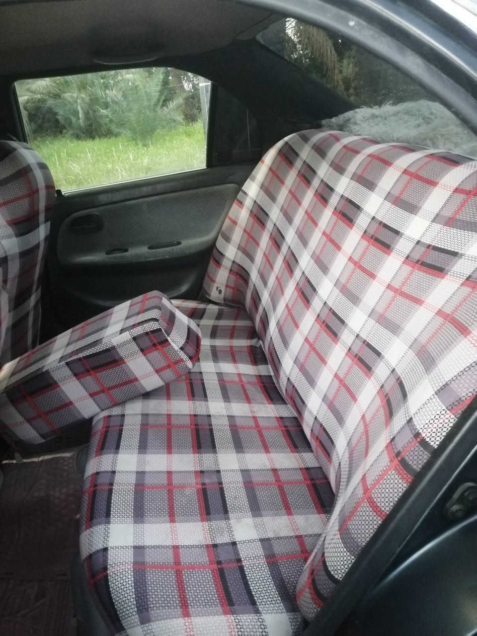 كورله للبيع مديل 92 مكينه وكير نضاف تبريد شغال ثلج رقم انكليزي سنويه2030 صاحبه يمي يريد مداور مكان ناصريه ناحيه الفضليه كهربايات كله شغاله من الطول للطول  سياره بيه ضربه بتكمه اكفلك عيب شرعي واصوليات والباقي شوف العين  سعرها 38 وبيه مجال قليل حك الجيه وهاذ. رقمي ***********
