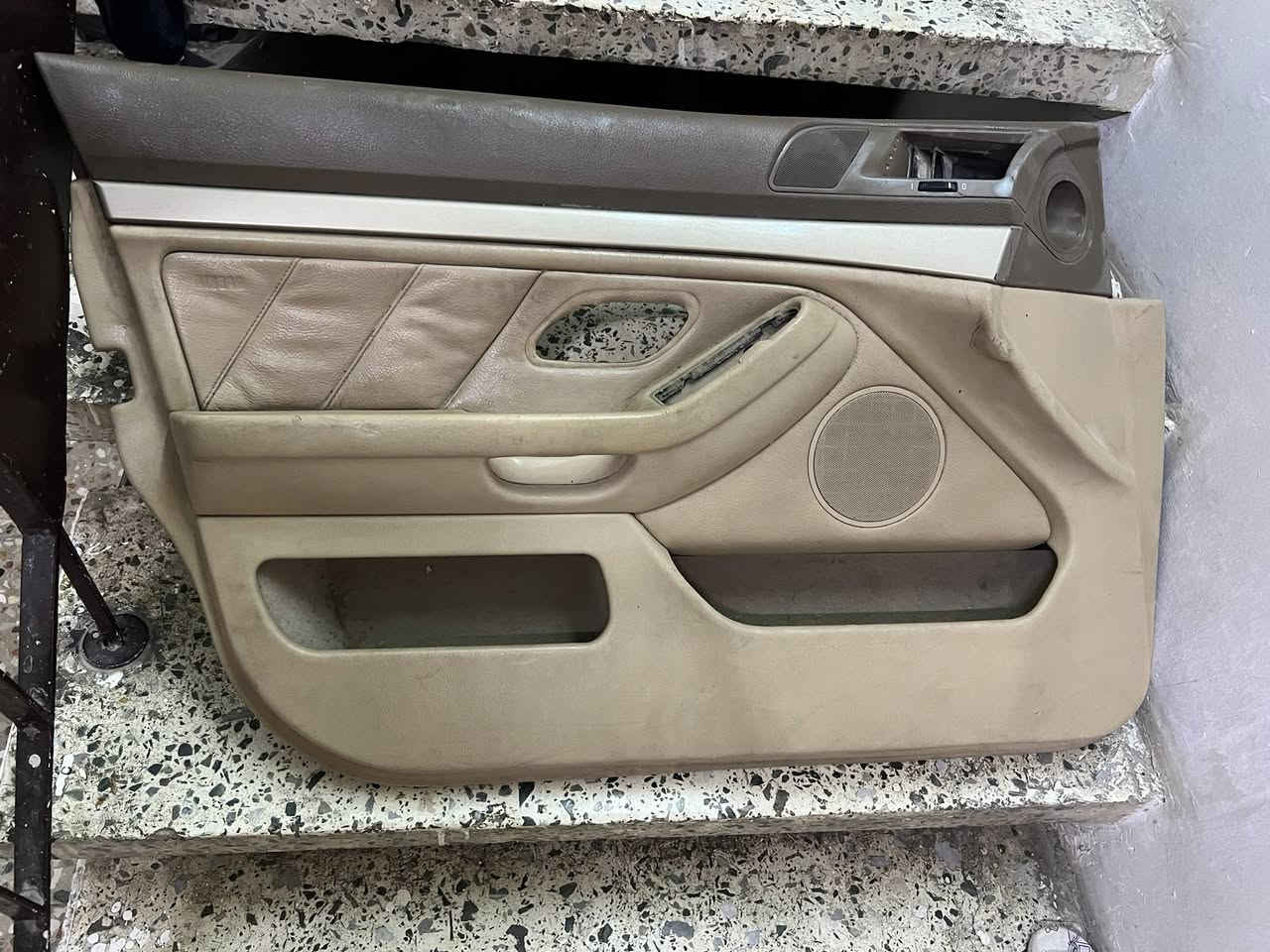 السلام عليكم عندي تخم بطاين نضاف كلش كاملة مكمل حتى الايرباك موجود شكد يسون


**إذا كنت صاحب هذا الإعلان وتريد حذفه لأي سبب، رجاءا أرسل رسالة إلى الدعم الفني**