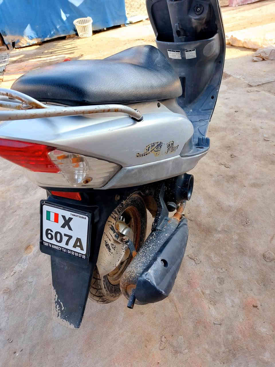 السلام عليكم
متاح قجمة ما مفتوحة نضافة فول كهربائيات كلها شغاله بلاد مكينة ناعمة وشلعه مكاني قضاء المدينة السعر 875 وبيها مجال ***********
