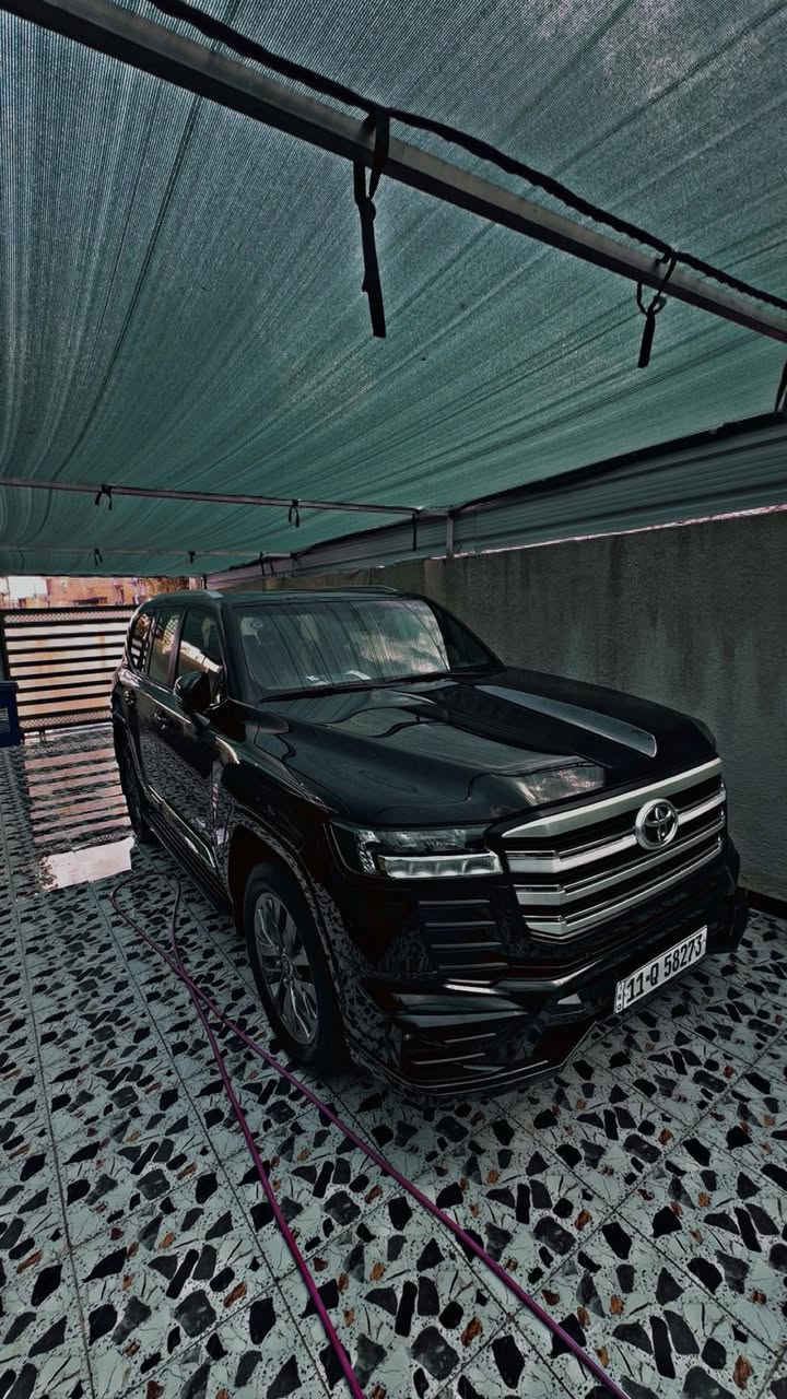 لاندكروز موديل 2024 GXR لمتدد بريم
السياره مغلفه ppf مكفوله السياره
فول شاشات حساسات كامرت 360درجه رقم بغداد وباقي المواصفات معروفه ماشيه40الف
مكان السياره بغداد الكرخ 
الاتصال 
***********
***********
السعر 68,500$ وبيه مجال
