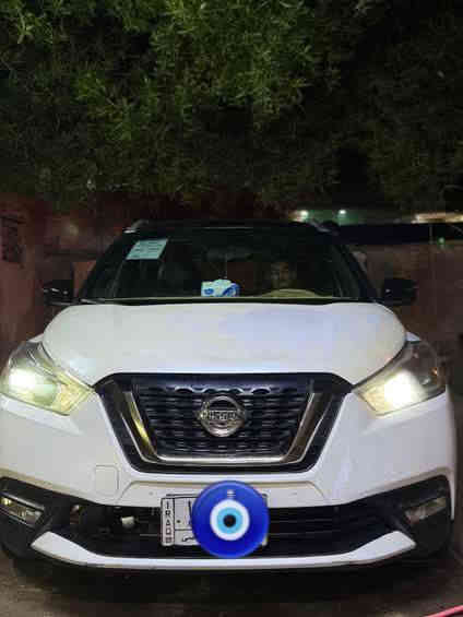 سلام عليكم  نيسان كير محرك واحد على واحد نضيفه موديل 2019 سياره كنديه حادثه جاملغ وبنيد فقط سعر 135وبيه مجال الطيبين  التفاصيل رقم الهاتف ***********
