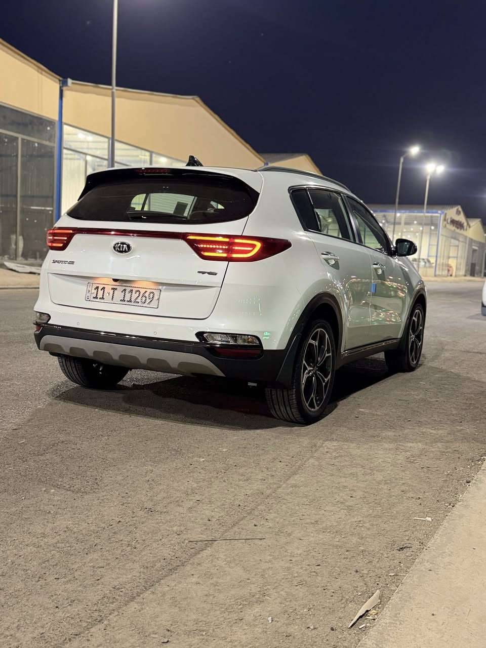 سلام عليكم كيه سبورتج جيتي لاين كفاله عامه 

سبير منازل ماشيه 60 الف حقيقي بسمي السعر 214

موديل 19 العنوان بغداد ***********
