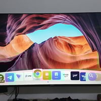 شاشه ٦٥بوصة • سمارت انترنت • شبه جديد