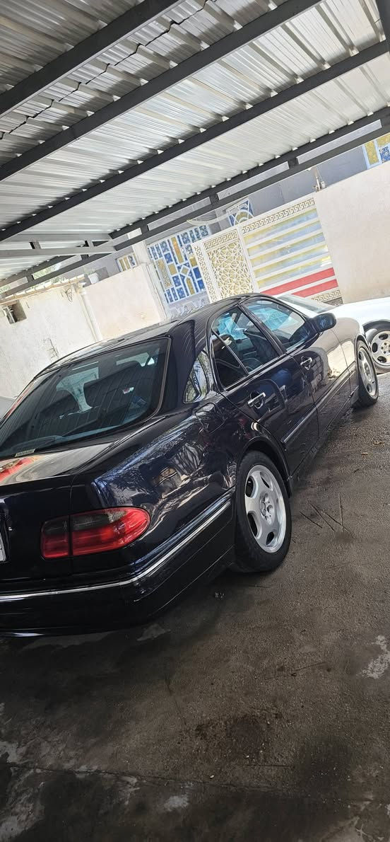 امارسيدس ام عيون مديل 2001 مكينه V8  فول مواصفات رقم بصره  كفاله السياره لافتح لا صبغ ل تبديل جديده بمعنئ لكلمه فقط جاملغ امامي بي شوي صبغ  تخم تاير حداده جديده  لايت زنون عالي ناصي سياره متصرف عليها الف  السعر 137 وبيها مجال مكاني البصره القرنه بني منصور  ***********
