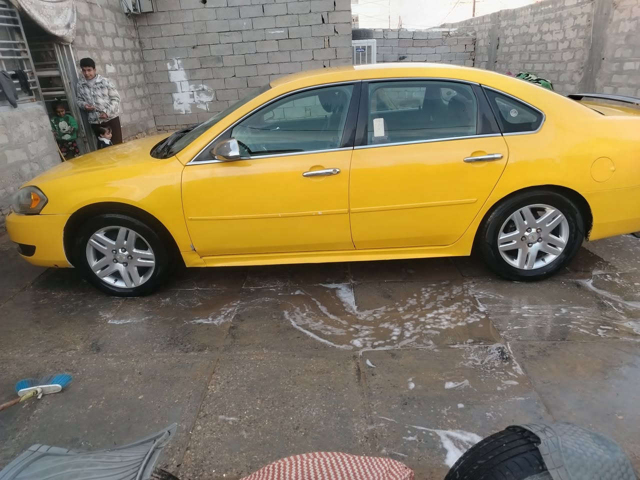 انباله للبيع موديل 10
سياره جاهزه رقم انكليزي بسمي 
مصفره هيئه ومرور بيع او مراوس 
للاستفسار ع الرقم ***********
***********
