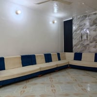 ديوان • ١١ مقعد • القادسية