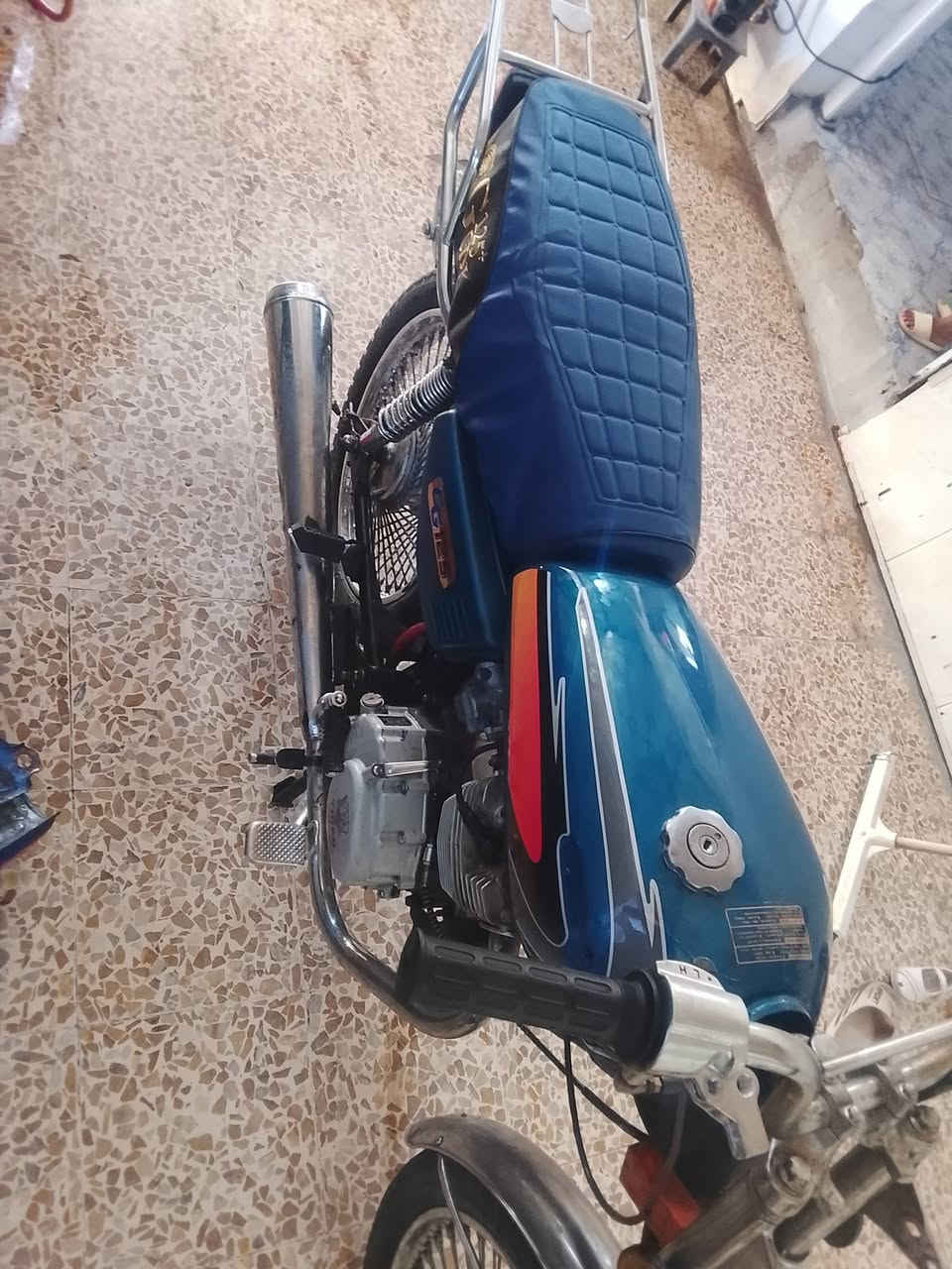 تايكر اربع كير للبيع السعر 275  ما يعوزو شي حبيت اتصل *********** الماطور مبدل كيس دهن علق واني ادخلك خاص
