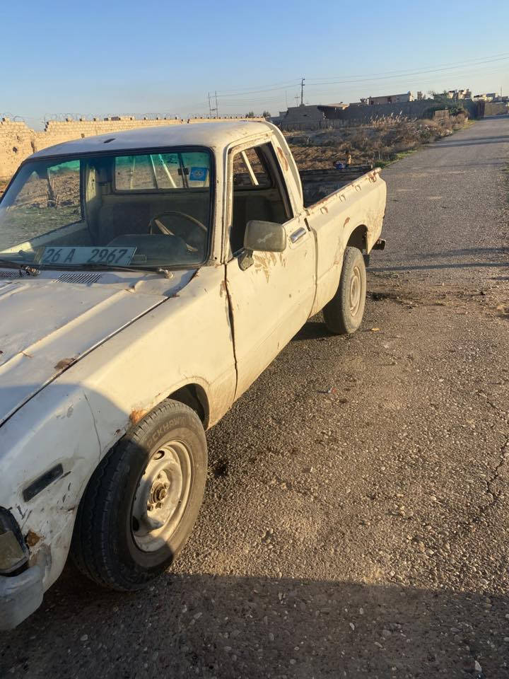 بيكم 80 رقم انكليزي تايرات نظيفة بارتي جديد محرك بوضعية ممتازة الكير النمرة الثالثة ماتشتغل محجل موجود السعر 19 ورقة وبيه مجال *********** مكان السيارة بيجي صلاح الدين
