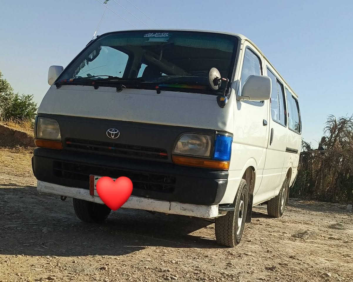 سلام عليكم 
سيارة فرخ كوستر موديل 96 رقم ديالى مشروع وطني تحويل مباشر سيارة تدفئه شغاله تبريد تبريد نقص غاز فقط كير ومكينه شرط تخم تاير جديد صدر جديد دوشمه ارضيه جديده سيارة كفاله عامه كلشي بالشرط انطيك سيارة بسمي 
ملاحضه (مكلف بالنشر) 🍂
الشراي يتصل ع راعيهة *********** مكان سيارة ديالى  شهربان
