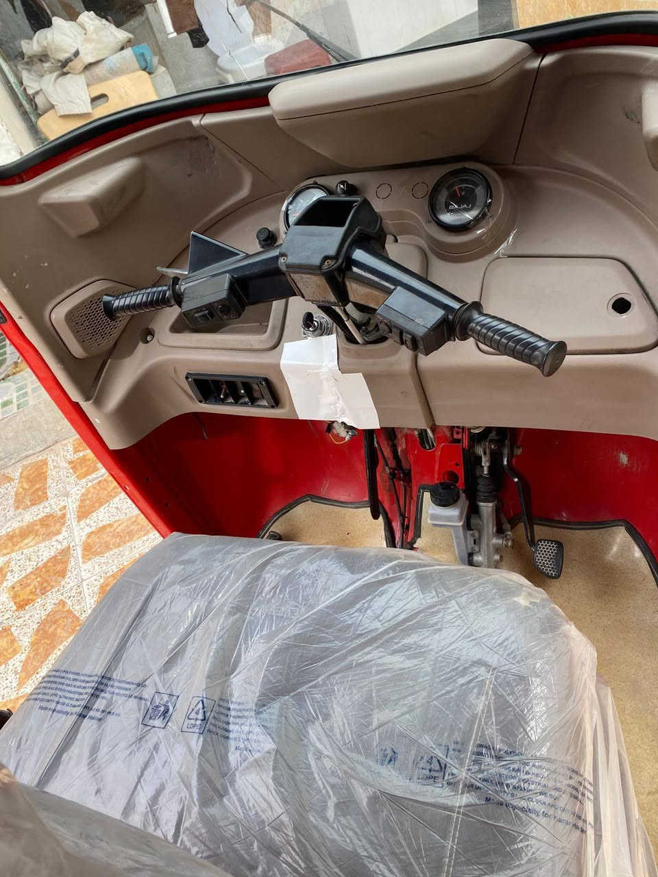 سلام عليكم تكتك موديل 22 بيه بارد يم قبق بانزين فقط ‏‪***********‬‏
السعر خاص  مداور ثاني يوم رقم بصره
