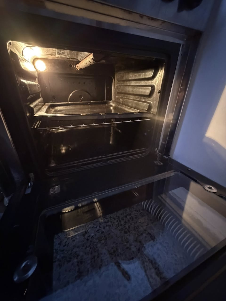 السلام عليكم للبيع طباخ فريش 4 عيون نظيف السعر 150 وبي مجال بسيط


**إذا كنت صاحب هذا الإعلان وتريد حذفه لأي سبب، رجاءا أرسل رسالة إلى الدعم الفني**