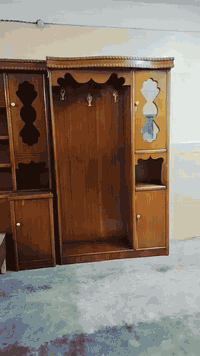 السلام عليكم يوجد غرفه مسرح ست قطع للبيع خشب صاج عراقي السعر ٧٥٠ وبي مجال للاستفسار على هاذ الرقم *********** يوجدوتساب
