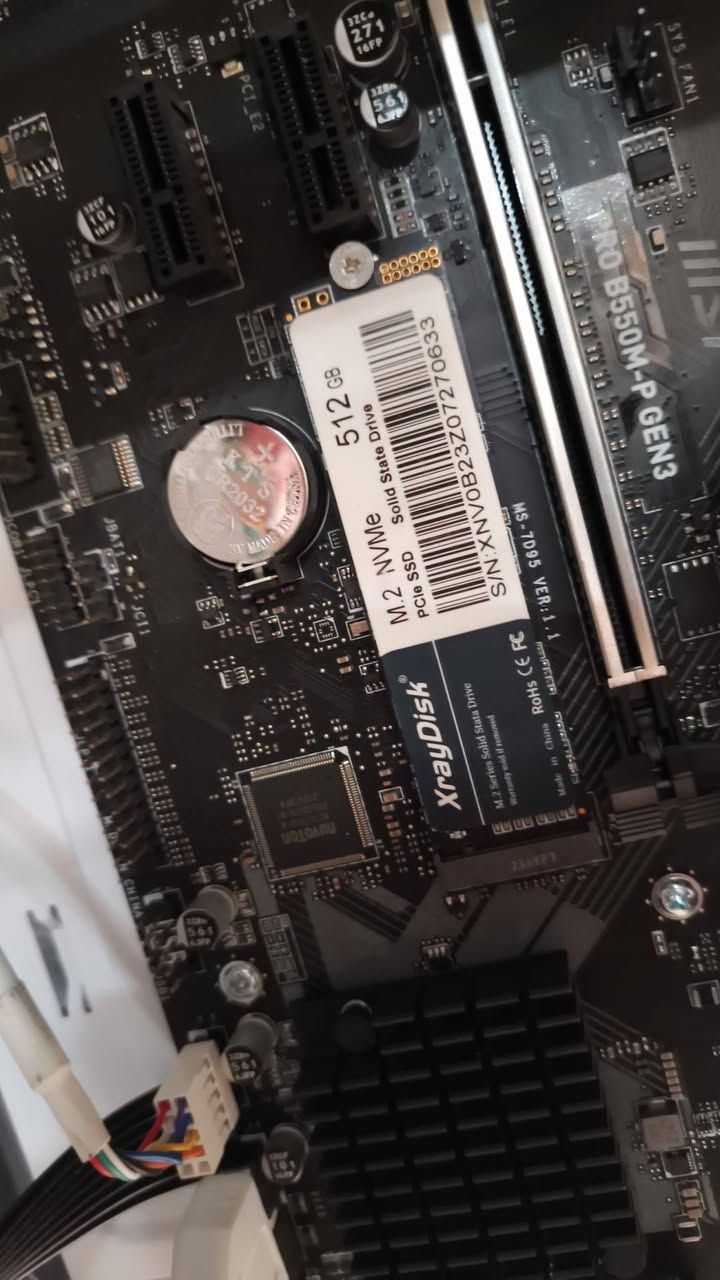 بما انو صارت بلا ملح نبيع قطع افضل عيني 
بورد b550 msi gen٣ ١٤٠
معالج r5 5500 try 140 
ram 16 3000 rgb corsair 120 
m.2 512 70 
كرت شاشة 2060 msi oc ٢٢٠الف 
بور سبلاي ٧٥٠ كولر ماستر ب٨٠ الف 
ولكيس ١١٠ الف تحكم ريمونت 
ولمبرد ٢٥ الف 
كلها جديدة بس الكرت مستعمل وشكرا واكو هواية غراض بعد


**إذا كنت صاحب هذا الإعلان وتريد حذفه لأي سبب، رجاءا أرسل رسالة إلى الدعم الفني**