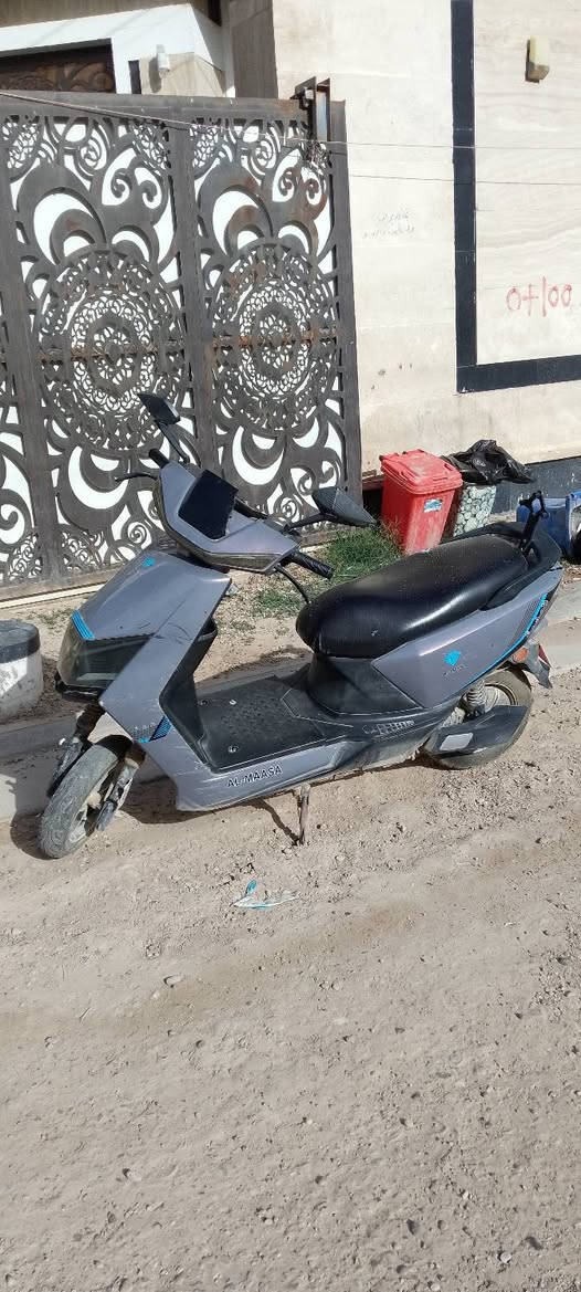 موطور شحن للبيع سعره 400 رقمي *********** ولخاص مفتوح
