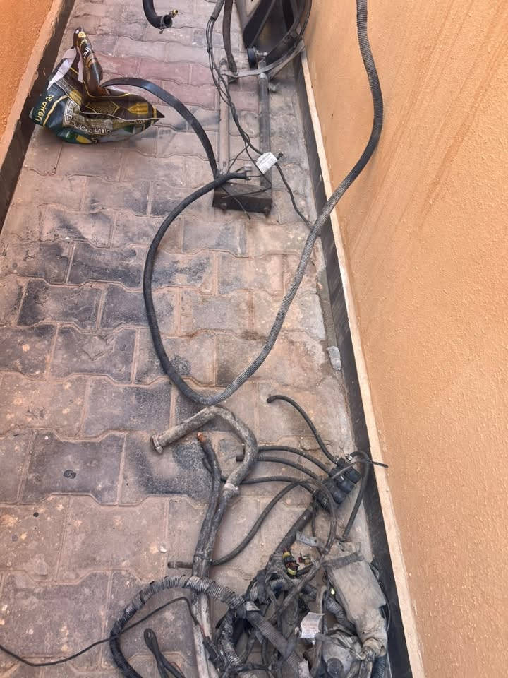 السلام عليكم
منظومه غاز للبيع اربعه سلندر مشدوده على النترا 11 جانت بيها بس بخاخ واكف شغاله مكاني نجف مجمع السلام السعر 125 وبيها مجال 
***********
