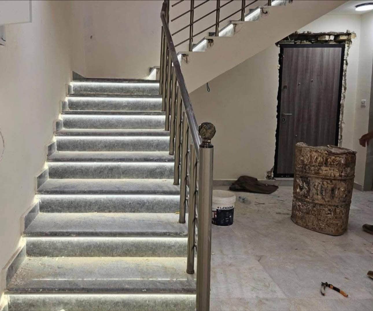 محمد الكهربائي

🔹 شغل كهربائي ممتاز ومرتب وبأسعار مناسبة
🔹 صيانة المنازل والعمارات
🔹 تأسيس وتمديدات كهربائية بجودة عالية

للتواصل:
📞 ***********
