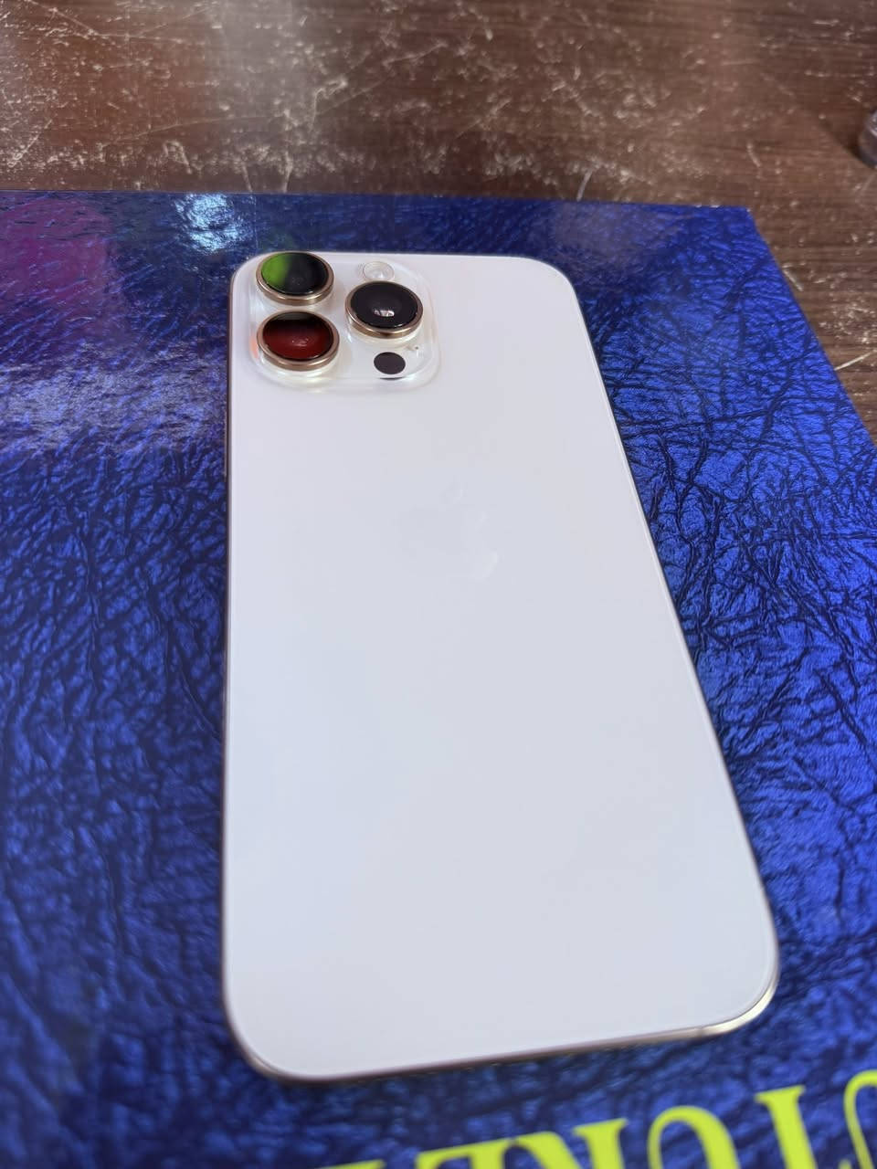 ايفون ١٦ برو ماكس ذاكره ٢٥٦ لون صحراوي دزرت  بطاريه 90 جهاز جذاً نظيف لا شخط ولا اي ملاحظه بي وبدون فتح او اي تصليح السعر مليون و 300 وبي شي بسيط 
***********
بغداد العامرية
