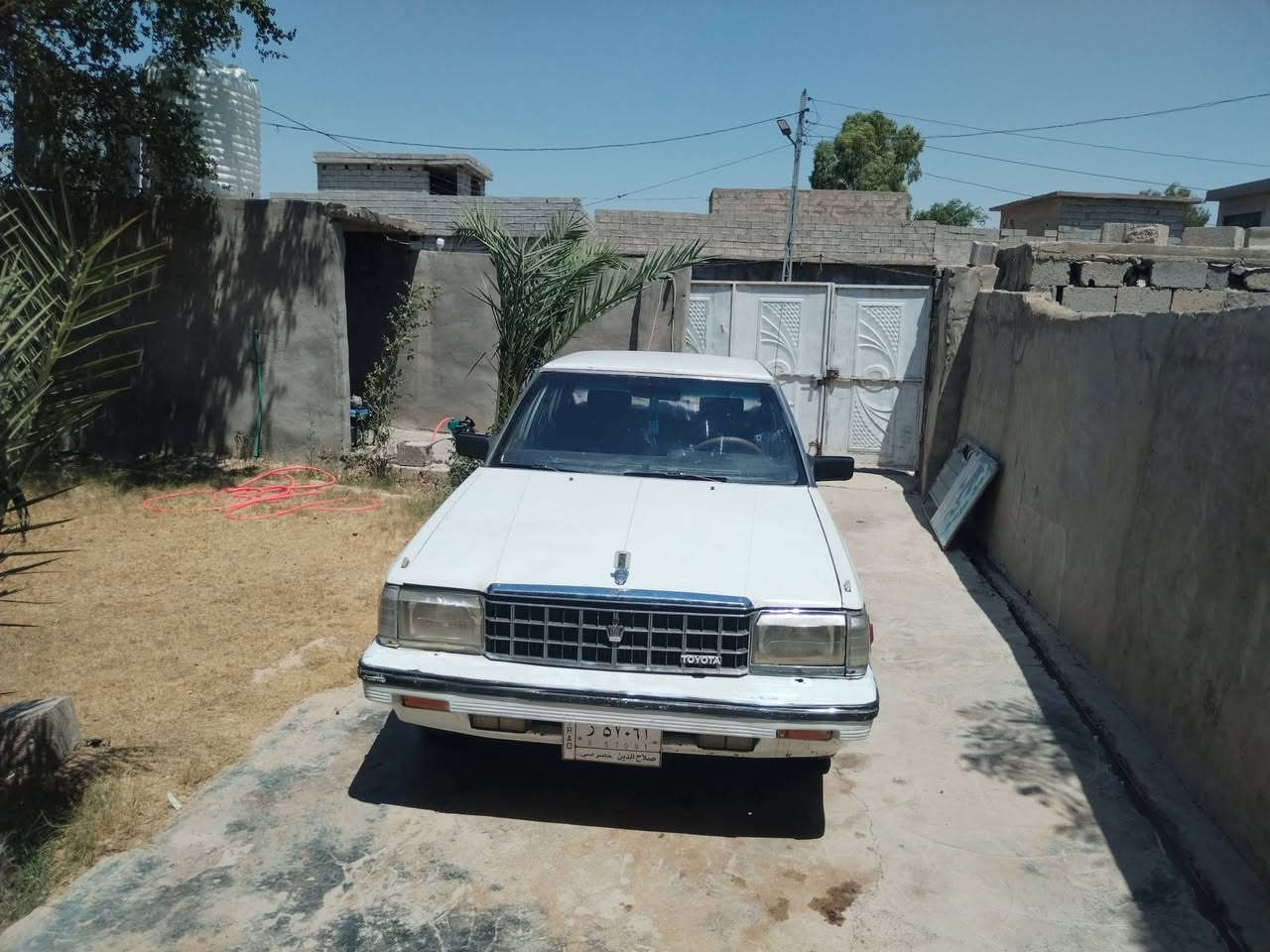 سيارة سوبر موديل 85نضيفه محرك بطه اثنين ونص گير عادي الاتصال على هذا الرقم ***********
