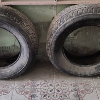 زوج تايرات • تايرات دلوب • نضيفات