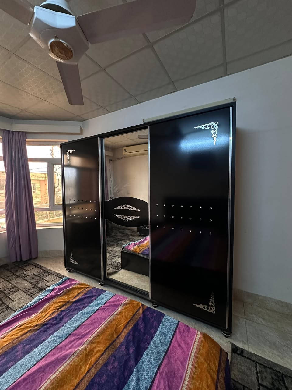 غرفة نوم نفرين
٦ قطع 

خشب تركي MDF

وياها هدية زولية، لوحة، بردة

مستعملة ٥ سنوات 

تحتاج تصليح سكة الفراش من جهة وحدة فقط

سعر البيع ٣٠٠ الف وبيها مجال شوية


**إذا كنت صاحب هذا الإعلان وتريد حذفه لأي سبب، رجاءا أرسل رسالة إلى الدعم الفني**