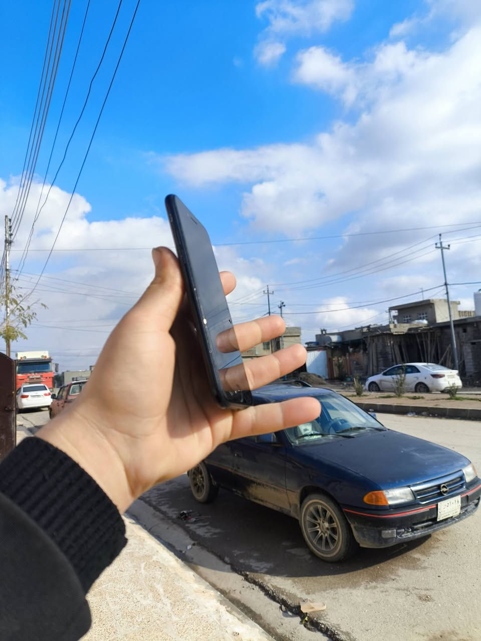 ايفون 7 عادي
📦 الذاكرة: 32 جيجا
🔋 البطارية: 100% (مستبدل أصلي)
✅ الجهاز شغال بالكامل
المواصفات:
📶 تك سيم شغال طبيعي
📸 الكاميرات شغالة (تحتاج تنظيف فقط)
📳 الهزازات شغالة طبيعي
🔊 الصوت شغال
🔒 البصمة شغالة طبيعي
💰 السعر: 45 ألف
📍 الموقع: موصل – أيسر
📞 التواصل: خاص أو اتصال مباشر
📱 ***********
