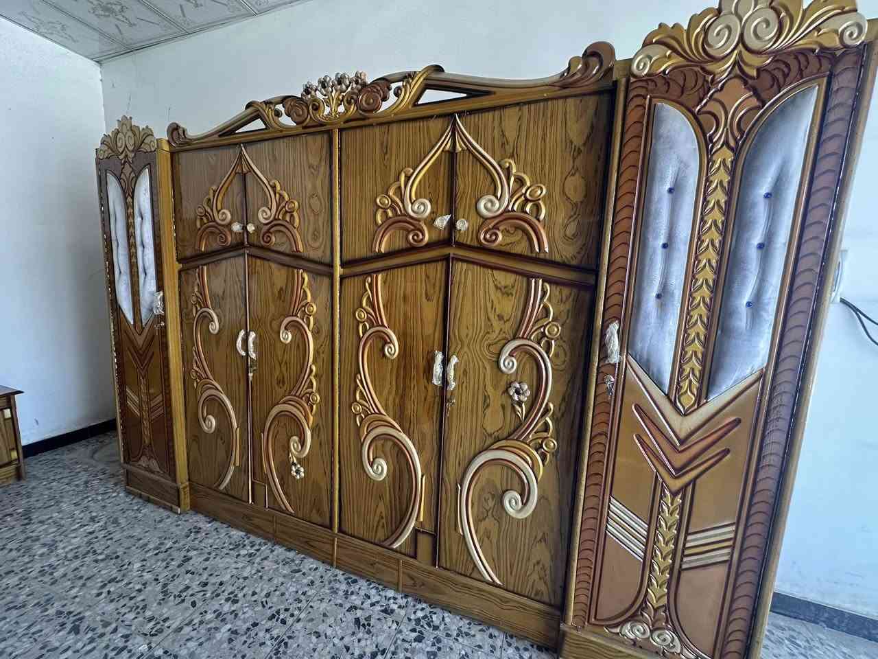 سعر ٤٠٠
غرفه مستخدمة 
6بيبان
واتساب ***********
معمل ومعرض علي الفهداوي
