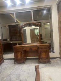 غرفة نظيفة كامله  شركة الإخلاص خشب درجه أوله  6قطع عنوان بغداد الداودي...