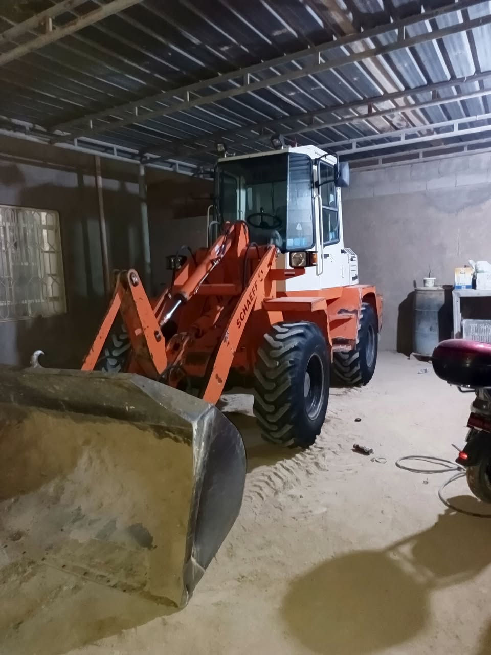 شفل منفيست للبيع مضخه عاطله فقط  مستعجل وسعر مناسب
***********
