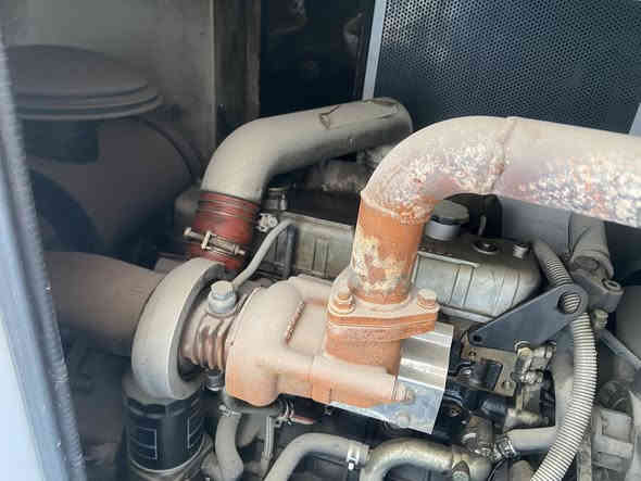 السلام عليكم مولده للبيع 45 كي في جاهزه وشغاله كاتم المكان بغداد السعر 25 ورقه للاستفسار *********** واتساب التواصل مستعجل على بيعها
