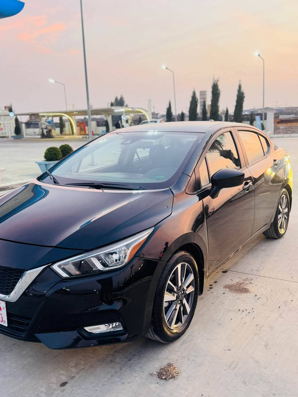 Nissan versa 2024 SV 
ڕەشی قەتران لۆک لۆکە پینج هەزار ڕۆیشتووە سەیارەکە 
بەس بۆنیتی بۆیاغە 
ڕادارەکانی هەموو ئیش دەکەن ڕاداری پشت و پێش تەنیشتەکان گێچ ئەلیکترۆنی تەنها ئەیرباگی شانی تەقیوە شانی لای سەکن  ژمارە کاتی کاتیەکەی ئێستا نەشکاوە  
هیچ مەسرەفێکی تێدا نیە بەس لێخوڕینی دەوێت سەیارەکە
بۆ زانیاری زیاتر پەیوەندی بەو ژمارەیە بکەن 
   
شوێن ڕانیە ***********) sa7are115 رانية, السليمانية
