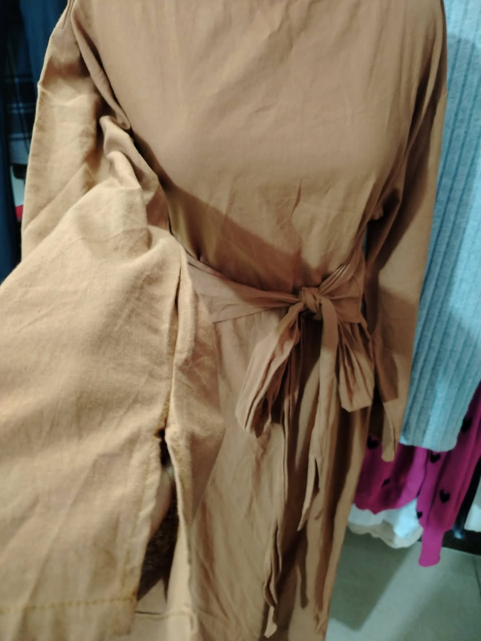 فستان #شي_ان قياس m (جديد وليس باله) 
السعر الف بس 💰
العنوان حي البتول 📌
متوفر توصيل 🚛


**إذا كنت صاحب هذا الإعلان وتريد حذفه لأي سبب، رجاءا أرسل رسالة إلى الدعم الفني**