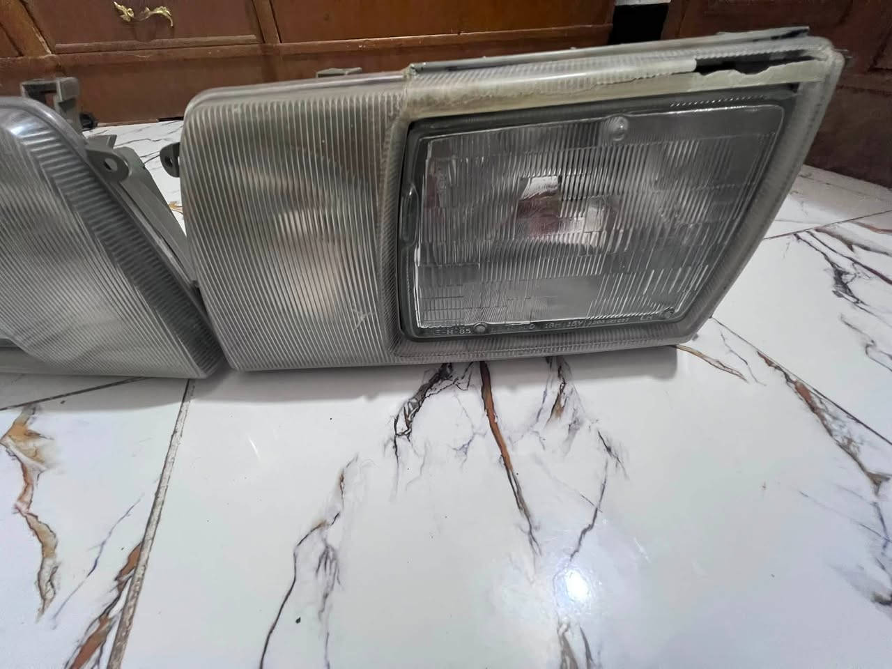 سلام عليكم
لايت مال جامبو وارد امريكي نضيف وشغال بي كسر زغير بالبلاستك ويتصلح للبيع سعره 125 مكاني نجف وعندي توصيل ***********
