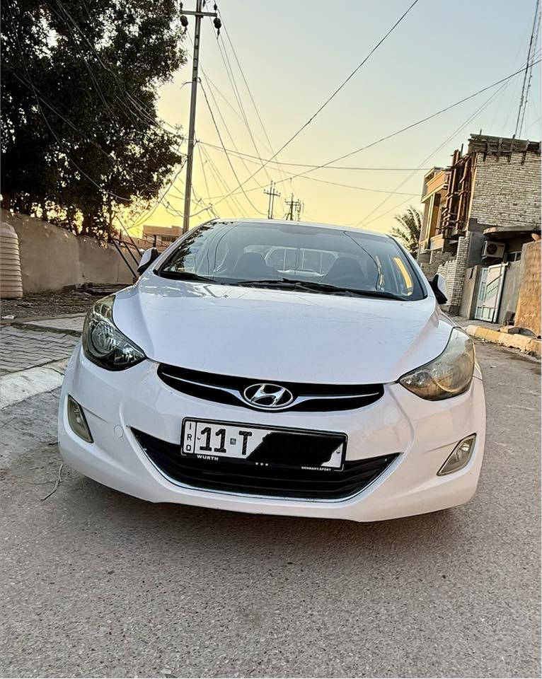 السلام عليكم 
الانترا 2013 خليجي
كير محرك مكفول 
محرك 1800
ماشيه 183km
فتحه سقف
مري شفط 
اشاير بل مري
تحكمات ستيرن صفحتين 
تدفئه تبريد
تخم تاير 
قاعدا فيتبم جديده
رقم بغداد جديد بسمي 
هزه جديده
سنويه ل29
سعر ب115 بيها مجال 
مكانها بعقوبه
هــ
***********
