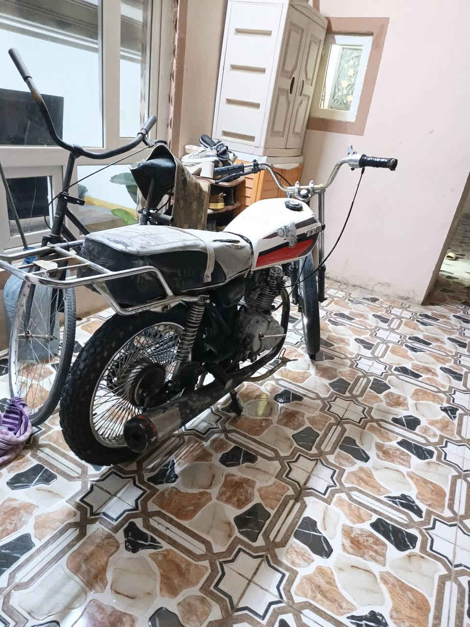 عنوان كركوك عمل شعبي 
سلام عليكم ماطور ايراني للبيع نضيف حيل نوعيه تايكر محرك مجفت جديد صوت ناعم حيل سعر 200وبي مجال رقمي ***********وبيكم خير و دللو
