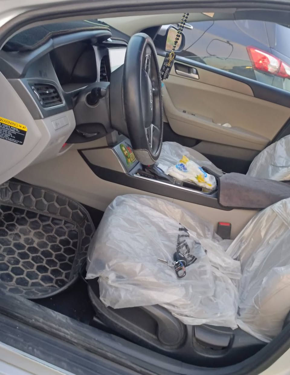 السلام عليكم
سوناتا ٢٠١٥ كلين بيها بس بارد بالجاملغ الامامي الايمن 
السونار مرفق بالصور 
السعر ١٢٠ 
***********
